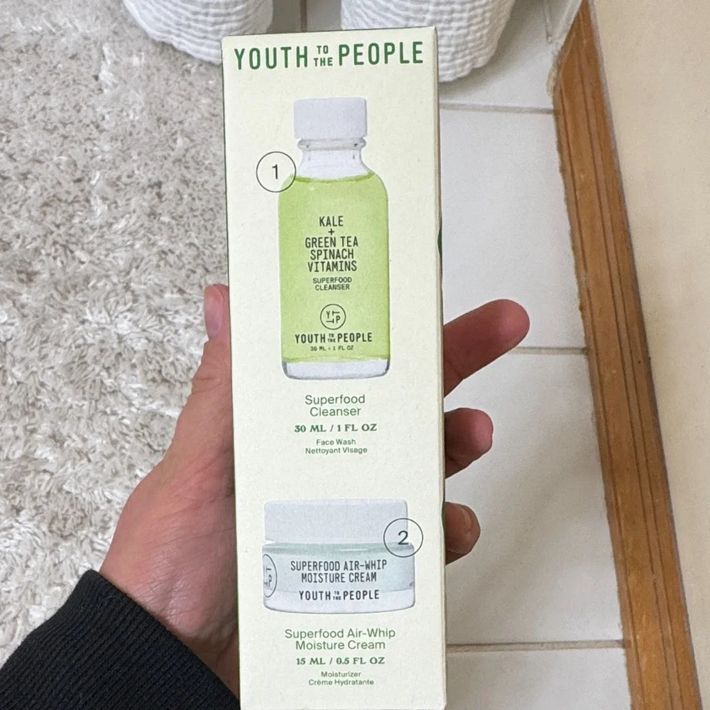 Youth to the People Superfood Cleanser and Moisture Cream Set - Green and White - Picture 4 of 4
